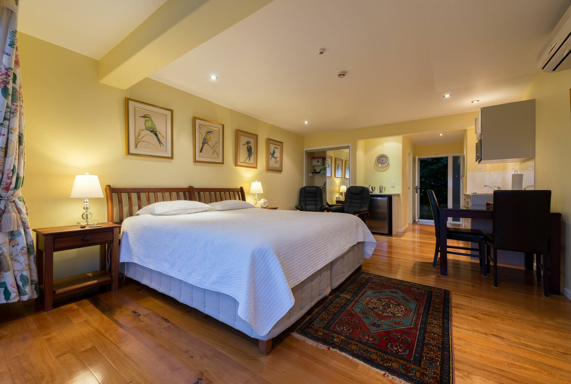 ראסל Bellrock Lodge מראה חיצוני תמונה
